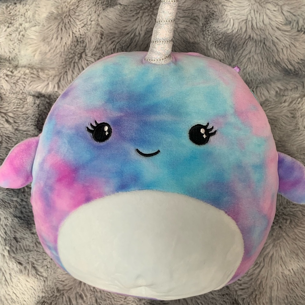 Hallie the Narhwal Squishmallow